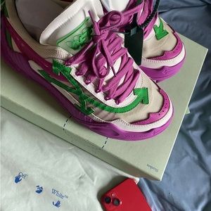 Men’s off white odsy 1000 size 10 women’s 8